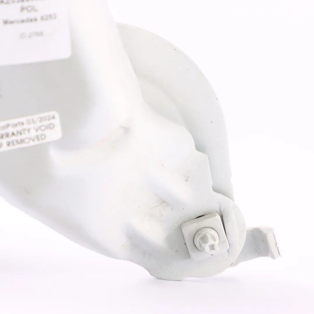 Cerniera cofano motore destra Bianco Polare - 149 per Mercedes X253 con numero di parte A2538800228 Mercedes X253 Cerniera cofano motore destra Bianco Polare - 149 - SKU A2538800228-POL - Numero di parte A2538800228