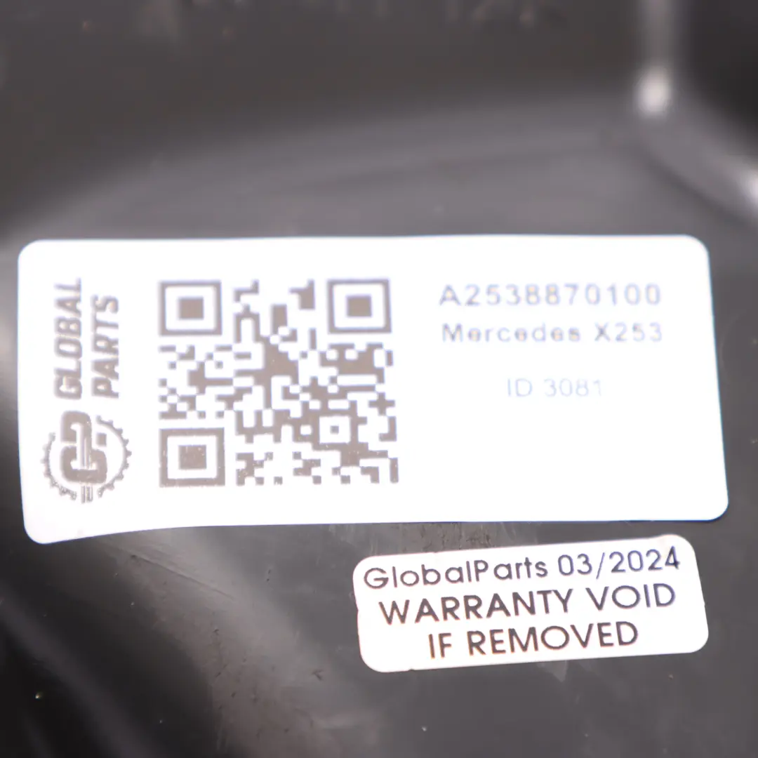  Conducto de aire Mercedes X253 Rejilla Separación del flujo de aire Izquierda - SKU A2538870100 - Número de pieza A2538870100