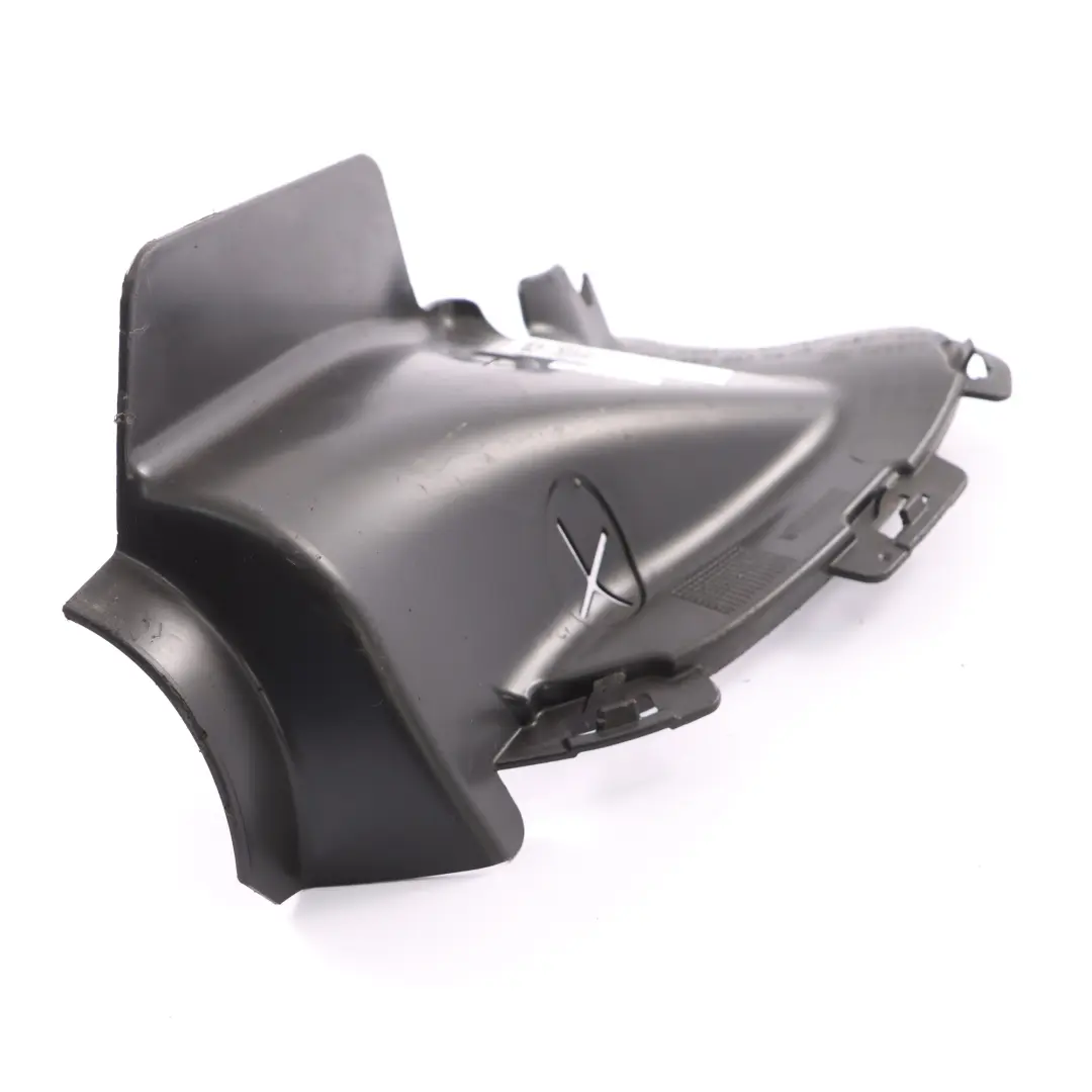 Condotto d'aria Mercedes X253 Griglia Separazione flusso d'aria destra per con numero di parte A2538870200 Condotto d'aria Mercedes X253 Griglia Separazione flusso d'aria destra - SKU A2538870200 - Numero di parte A2538870200