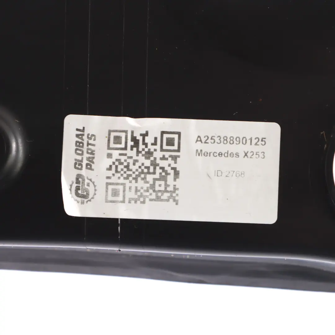 Kotflügeldichtung vorne rechts Abdeckung Halterung für Mercedes X253 mit Teilenummer A2538890125 Mercedes X253 Kotflügeldichtung vorne rechts Abdeckung Halterung - SKU A2538890125 - Teilenummer A2538890125