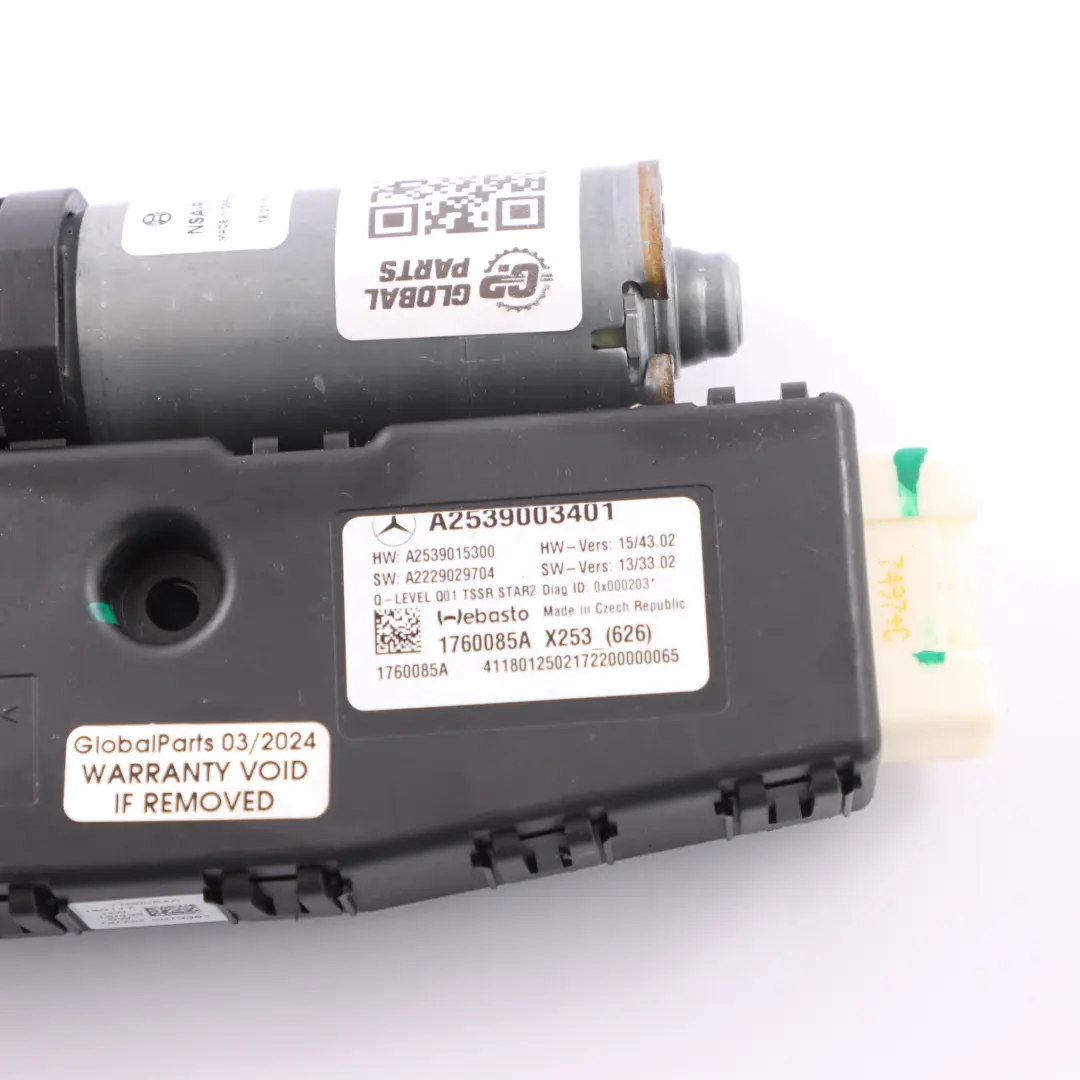 Sonnendach Motor Mercedes X253 Panorama Glasschiebe Dach Antrieb für mit Teilenummer A2539003401 Sonnendach Motor Mercedes X253 Panorama Glasschiebe Dach Antrieb - SKU A2539003401 - Teilenummer A2539003401
