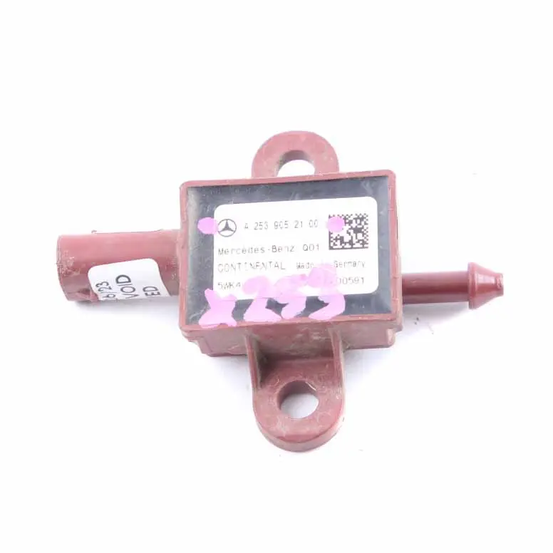 Fußgängerschutz Druck Crash Sensor für Mercedes GLC C253 X253 mit Teilenummer A2539052100 Mercedes GLC C253 X253 Fußgängerschutz Druck Crash Sensor - SKU A2539052100 - Teilenummer A2539052100