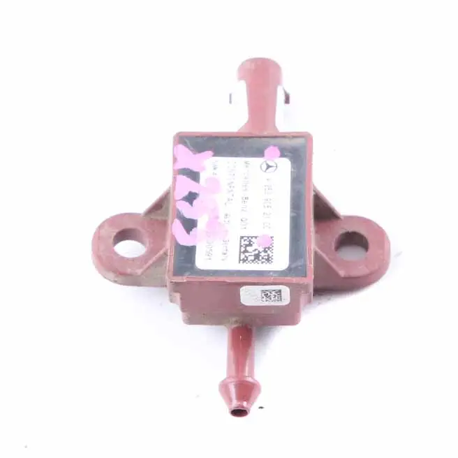 Pedestrian Protection Pressure Crash Sensor to Mercedes GLC C253 X253 with Part number A2539052100 Mercedes GLC C253 X253 Pedestrian Protection Pressure Crash Sensor - SKU A2539052100 - Part number A2539052100