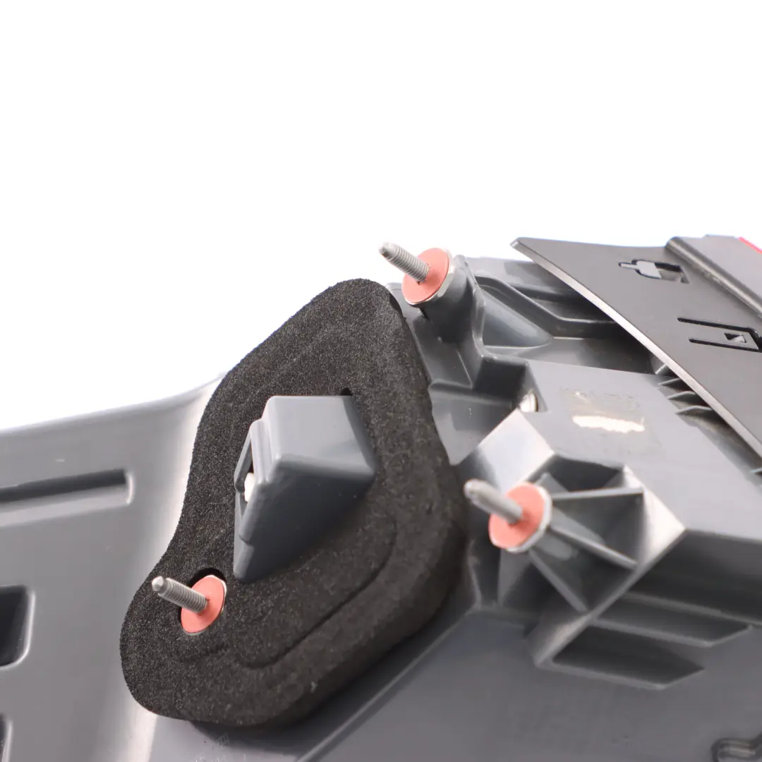 W253 Lampa Tylna Prawa Prawy Tył do Mercedes GLC X253 o numerze A2539061000 Mercedes GLC X253 W253 Lampa Tylna Prawa Prawy Tył - SKU A2539061000 - Numer Części A2539061000