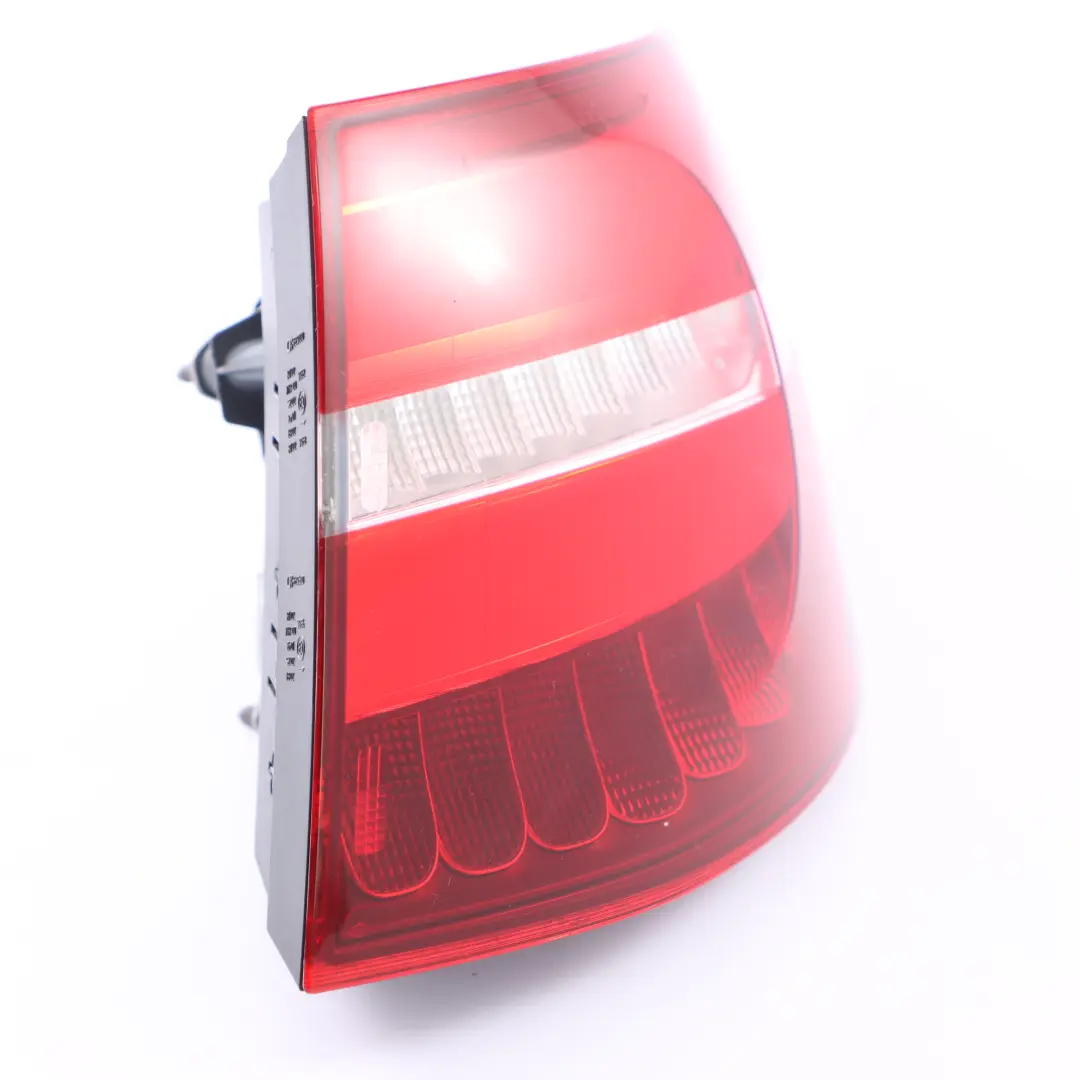 Mercedes GLC X253 W253 Luz Trasera Derecha - SKU A2539061000 - Número de pieza A2539061000