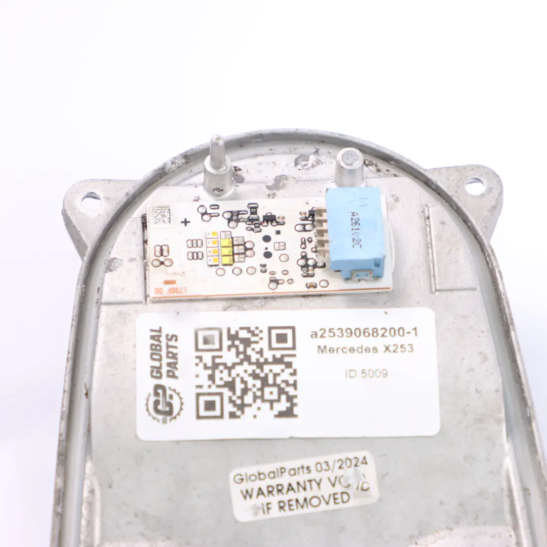 Moduł Przetwornica LED Prawa do Mercedes GLC X253 C253 o numerze A2539068200 Mercedes GLC X253 C253 Moduł Przetwornica LED Prawa - SKU A2539068200-1 - Numer Części A2539068200