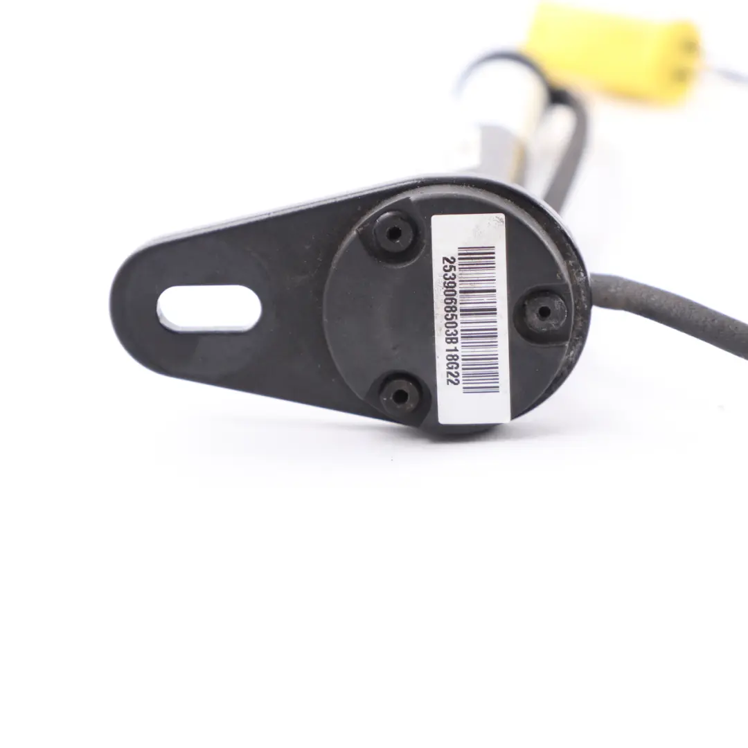 W253 Actionneur capot Protection piétons Gauche Droite pour Mercedes à propos du numéro de pièce A2539068503 Mercedes W253 Actionneur capot Protection piétons Gauche Droite - SKU A2539068503 - Numéro de pièce A2539068503