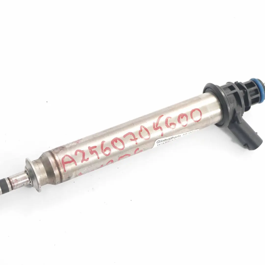 Injecteur de carburant A2560700187 pour Mercedes W176 W177 AMG à propos du numéro de pièce A2560705600 Mercedes W176 W177 AMG Injecteur de carburant A2560700187 - SKU A2560705600 - Numéro de pièce A2560705600