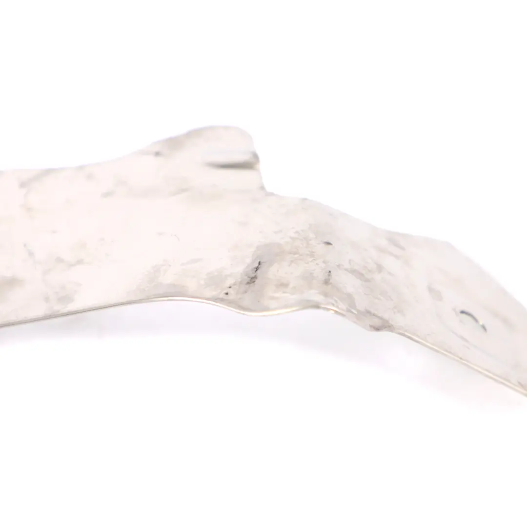 M256 Osłona Termiczna Silnika Lewa do Mercedes W213 C238 o numerze A2561422200 Mercedes W213 C238 M256 Osłona Termiczna Silnika Lewa - SKU A2561422200 - Numer Części A2561422200