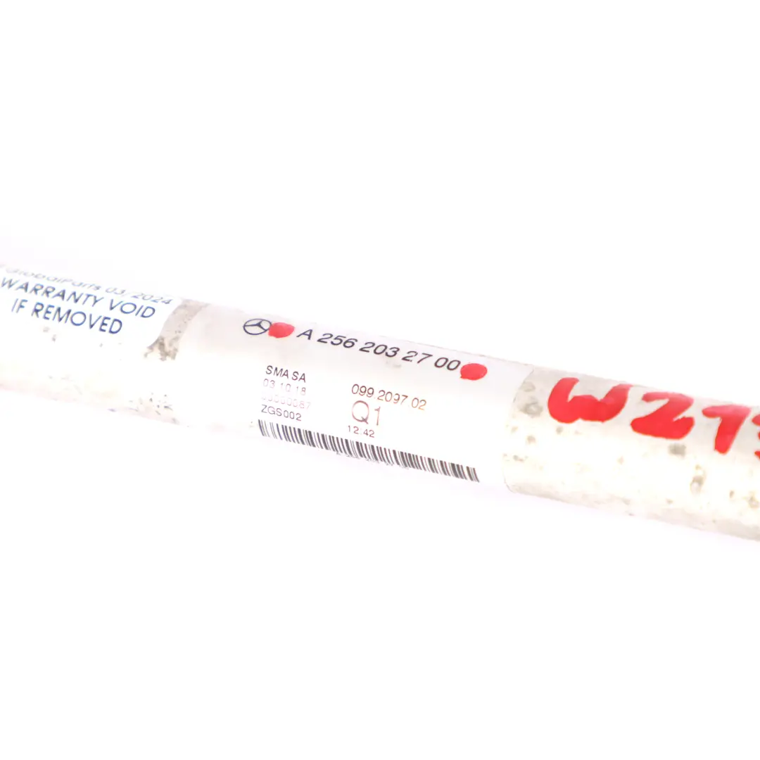 M256 Gearbox Electronics Cooling Pipe Hose Petrol to Mercedes W213 with Part number A2562032700 Mercedes W213 M256 Gearbox Electronics Cooling Pipe Hose Petrol - SKU rhd-A2562032700 - Part number A2562032700