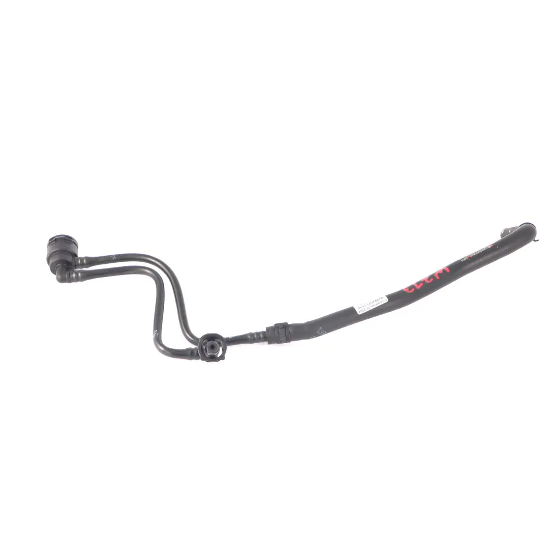 spurgo Mercedes W213 C238 M256 dal vaso di espansione al radiatore per Linea di con numero di parte A2575010100 Linea di spurgo Mercedes W213 C238 M256 dal vaso di espansione al radiatore - SKU A2575010100 - Numero di parte A2575010100