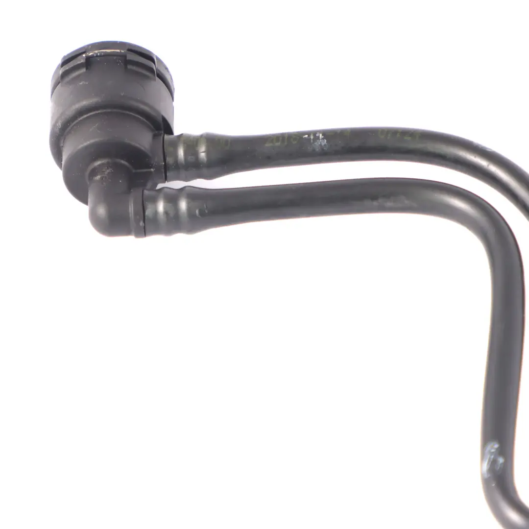 Ligne purge Mercedes W213 C238 M256 Vase d'expansion vers radiateur pour à propos du numéro de pièce A2575010100 Ligne purge Mercedes W213 C238 M256 Vase d'expansion vers radiateur - SKU A2575010100 - Numéro de pièce A2575010100