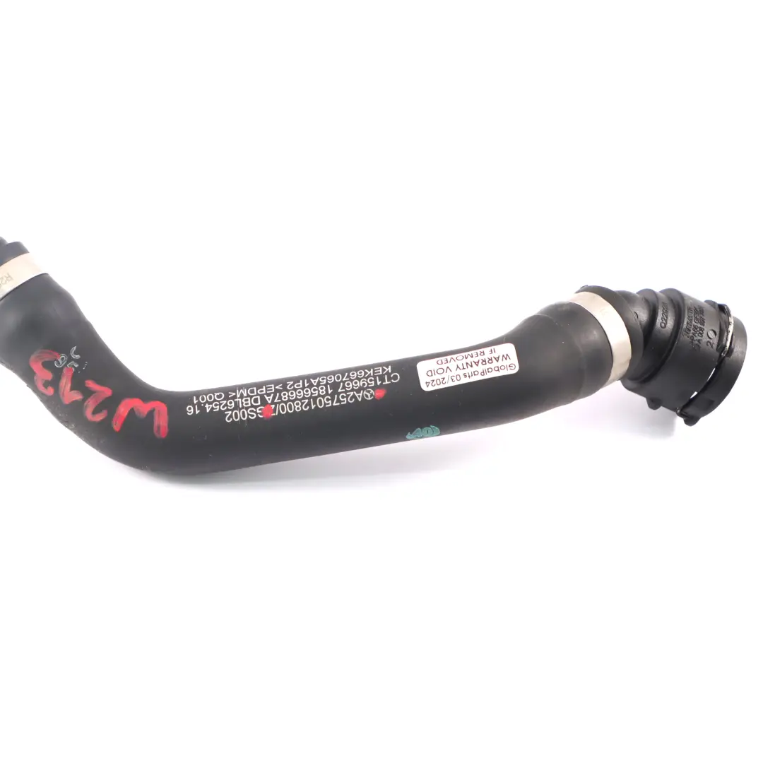 Tuyau refroidissement Mercedes W213 W257 C238 OM256 Ligne d'eau refroidissement pour à propos du numéro de pièce A2575012800 Tuyau refroidissement Mercedes W213 W257 C238 OM256 Ligne d'eau refroidissement - SKU A2575012800 - Numéro de pièce A2575012800