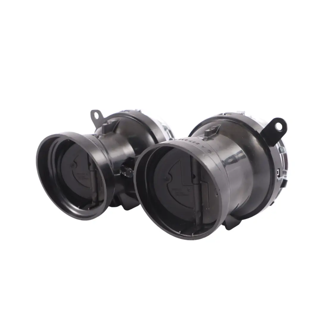 Cruscotto Bocchetta d'aria centrale sinistra per Mercedes A238 AMG con numero di parte A2578302300 Mercedes A238 AMG Cruscotto Bocchetta d'aria centrale sinistra - SKU A2578302300 - Numero di parte A2578302300