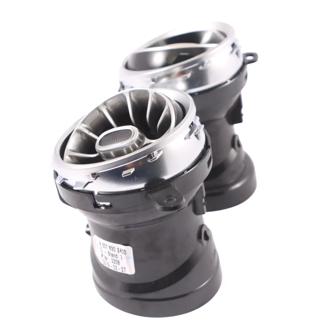 Salpicadero Ventilación Central Derecha para Mercedes A238 AMG con número de pieza A2578302400 Mercedes A238 AMG Salpicadero Ventilación Central Derecha - SKU A2578302400 - Número de pieza A2578302400