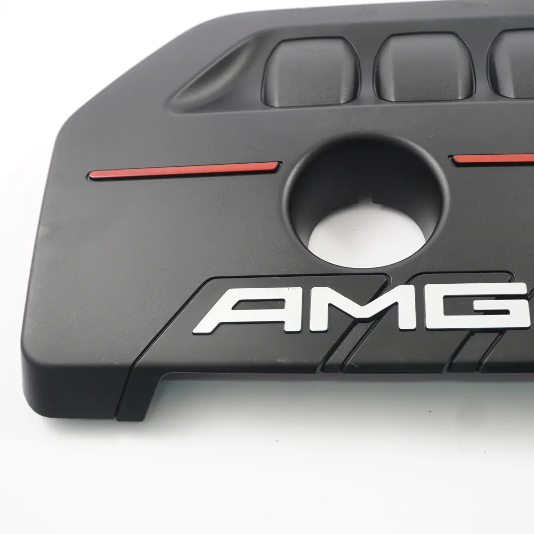 Couvercle moteur Mercedes W177 W247 A35 AMG acoustique supérieur pour à propos du numéro de pièce A2600100100 Couvercle moteur Mercedes W177 W247 A35 AMG acoustique supérieur - SKU A2600100100 - Numéro de pièce A2600100100