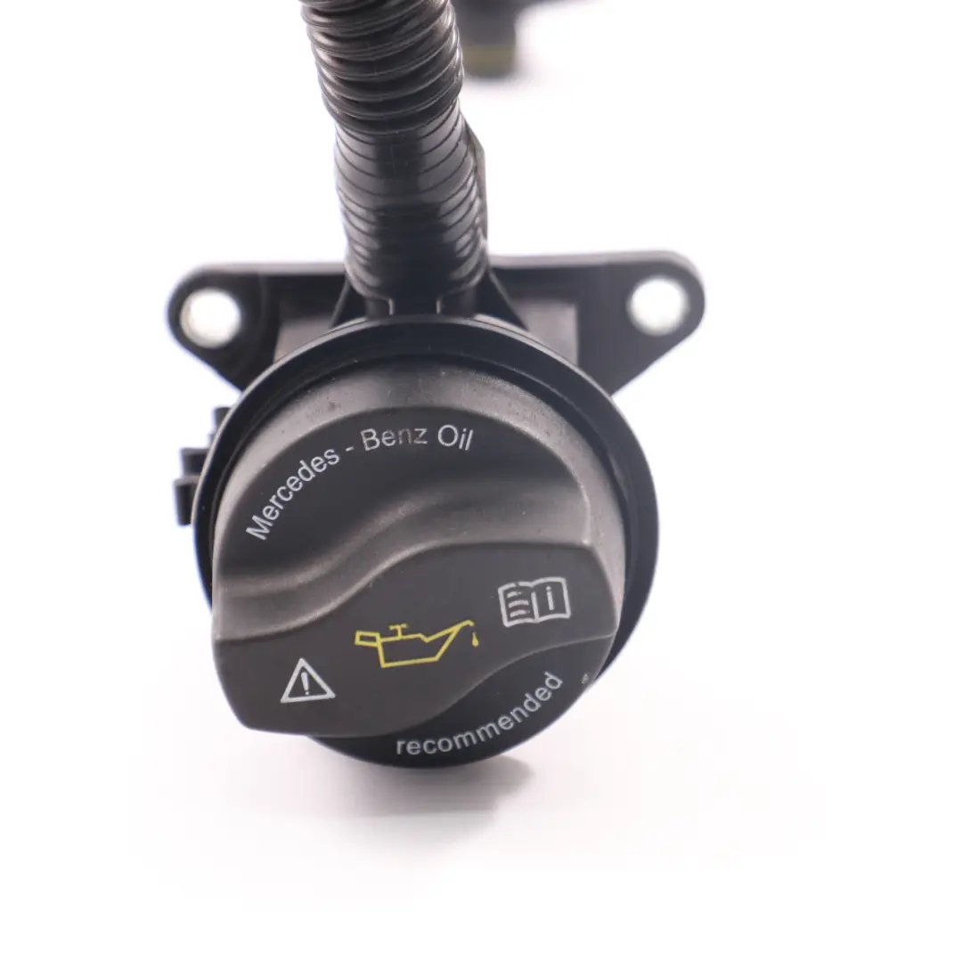  Tubo de aceite de motor Mercedes W177 M260 AMG Línea de manguera - SKU A2600104900 - Número de pieza A2600104900