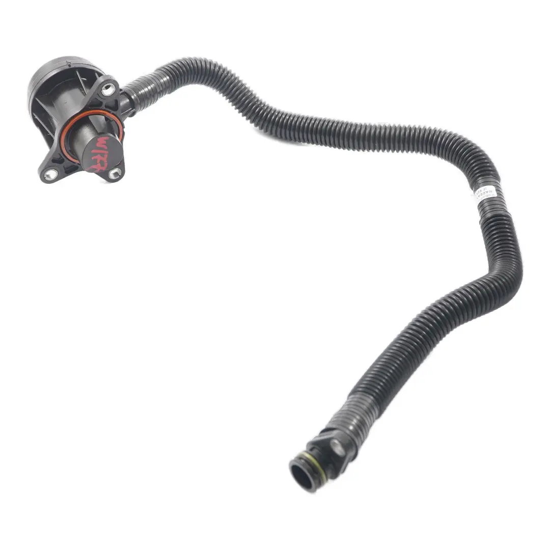 M260 Rura Szyjka Wlewu Oleju do Mercedes W177 A35 AMG o numerze A2600181000 Mercedes W177 A35 AMG M260 Rura Szyjka Wlewu Oleju - SKU A2600181000 - Numer Części A2600181000