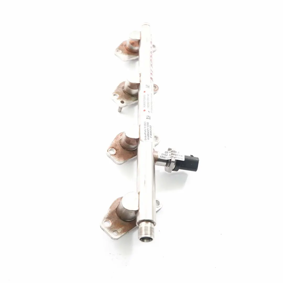 M260 Rail d'injecteurs d'essence A2600700300 pour Mercedes W177 à propos du numéro de pièce A2600700900 Mercedes W177 M260 Rail d'injecteurs d'essence A2600700300 - SKU A2600700900 - Numéro de pièce A2600700900