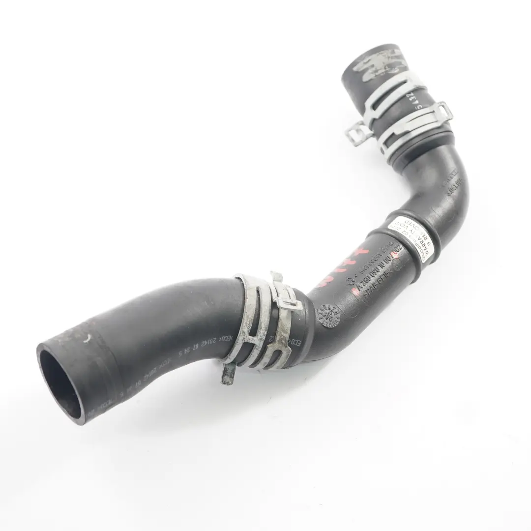 Tuyau admission d'air Mercedes W177 A35 AMG M260 Tuyau ligne charge pour à propos du numéro de pièce A2600901000 Tuyau admission d'air Mercedes W177 A35 AMG M260 Tuyau ligne charge - SKU A2600901000 - Numéro de pièce A2600901000