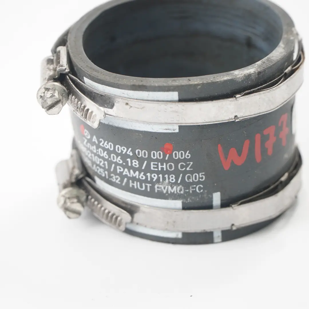 M260 Ansaug rohr Lade luft kühler Lade schlauch für Mercedes W177 mit Teilenummer A2600940000 Mercedes W177 M260 Ansaug rohr Lade luft kühler Lade schlauch - SKU A2600940000 - Teilenummer A2600940000