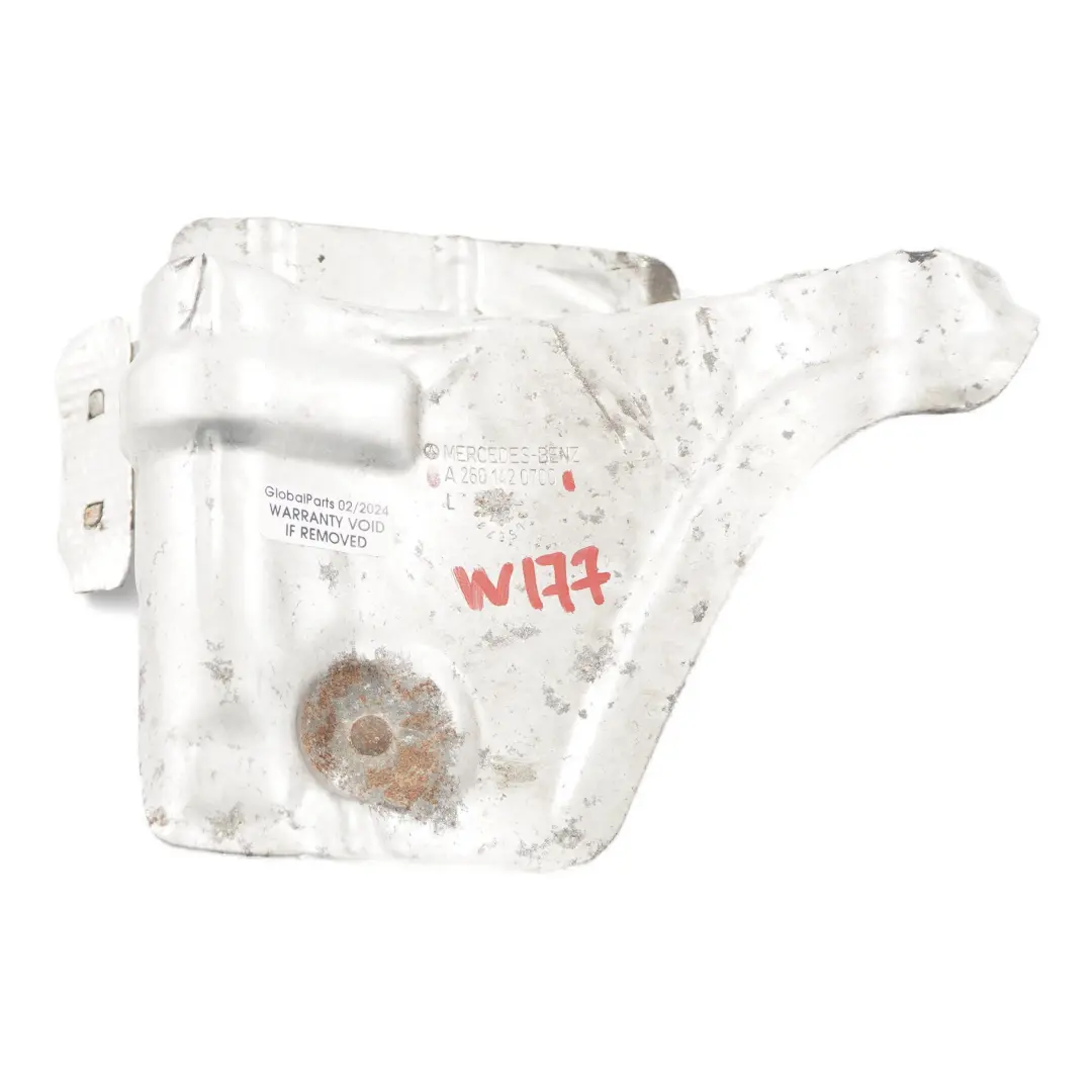 M260 Bouclier thermique turbo Couvercle blindage pour Mercedes W177 à propos du numéro de pièce A2601420700 Mercedes W177 M260 Bouclier thermique turbo Couvercle blindage - SKU A2601420700 - Numéro de pièce A2601420700