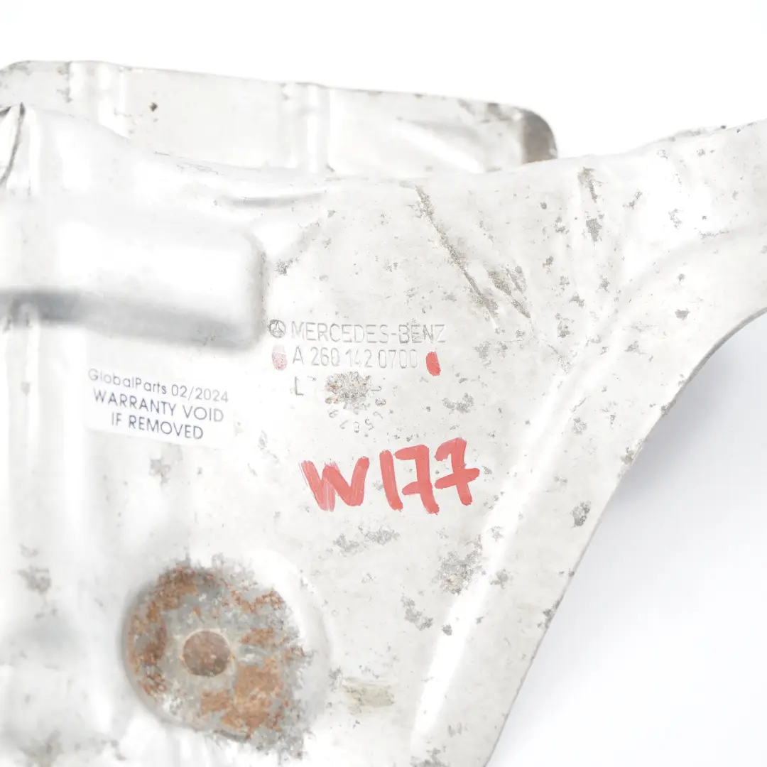 M260 Turbolader Hitze schild Abschirm platte Abdeckung für Mercedes W177 mit Teilenummer A2601420700 Mercedes W177 M260 Turbolader Hitze schild Abschirm platte Abdeckung - SKU A2601420700 - Teilenummer A2601420700