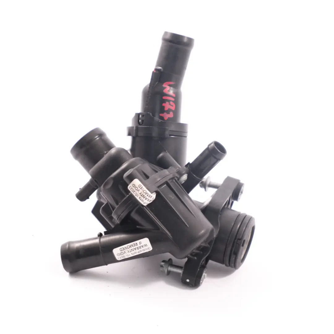 M260 AMG Thermostat Kühlmittel Gehäuse für Mercedes W177 W247 mit Teilenummer A2602002600 Mercedes W177 W247 M260 AMG Thermostat Kühlmittel Gehäuse - SKU A2602002600 - Teilenummer A2602002600