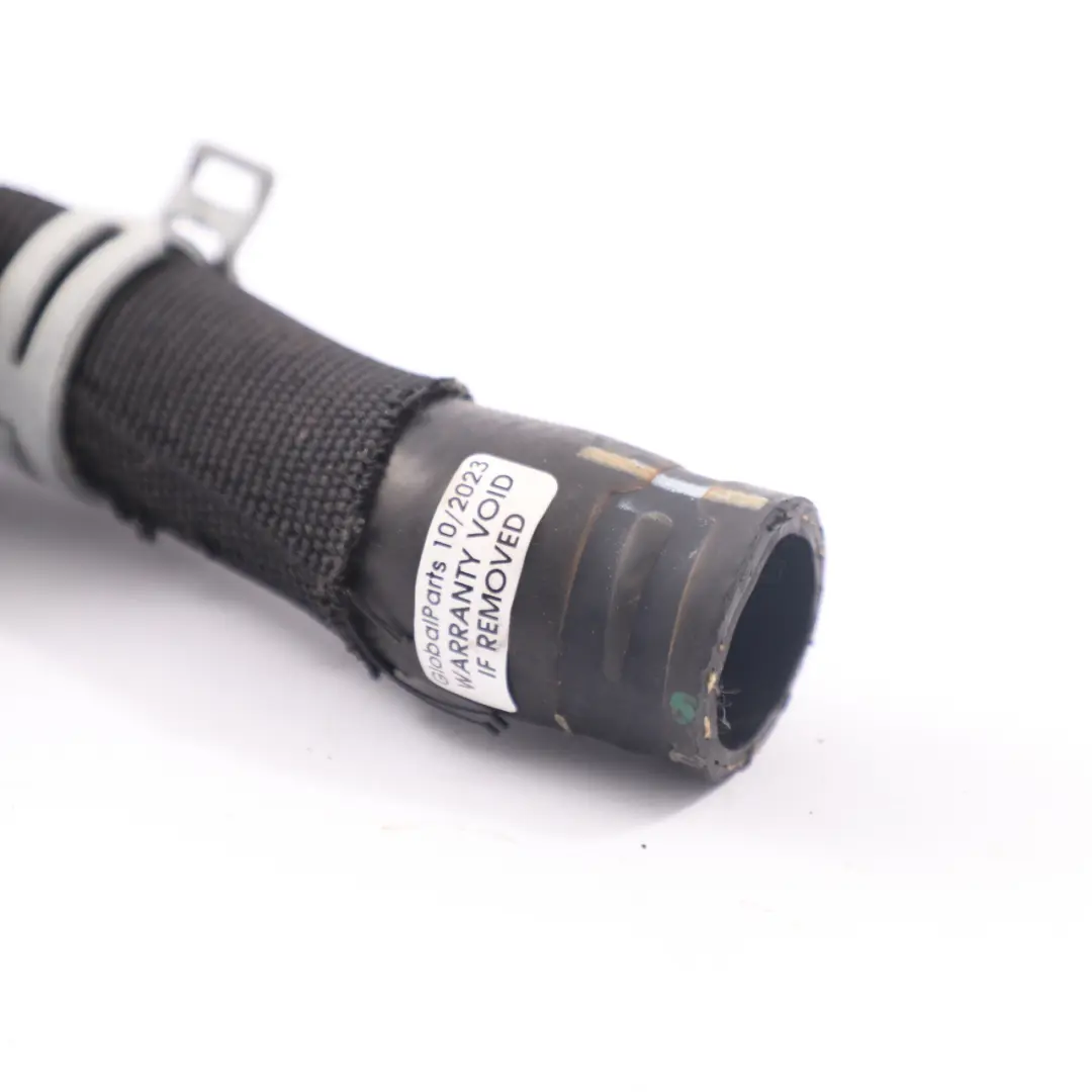 M260 Tuyau de charge d'air d'admission pour Mercedes W177 W247 à propos du numéro de pièce A2602032400 Mercedes W177 W247 M260 Tuyau de charge d'air d'admission - SKU A2602032400 - Numéro de pièce A2602032400