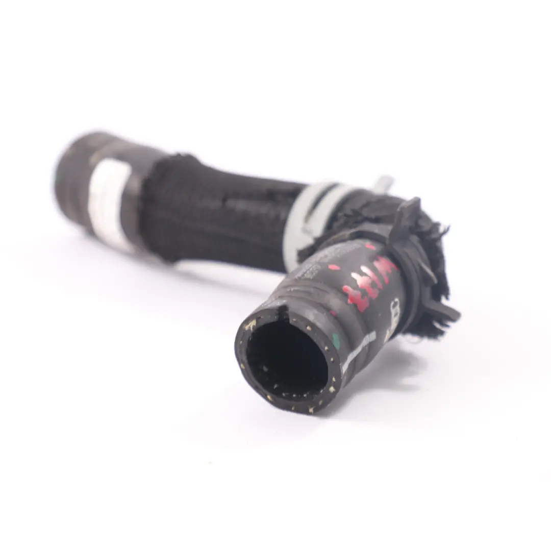 M260 aspirazione aria carica tubo intercooler per Mercedes W177 W247 con numero di parte A2602032400 Mercedes W177 W247 M260 aspirazione aria carica tubo intercooler - SKU A2602032400 - Numero di parte A2602032400