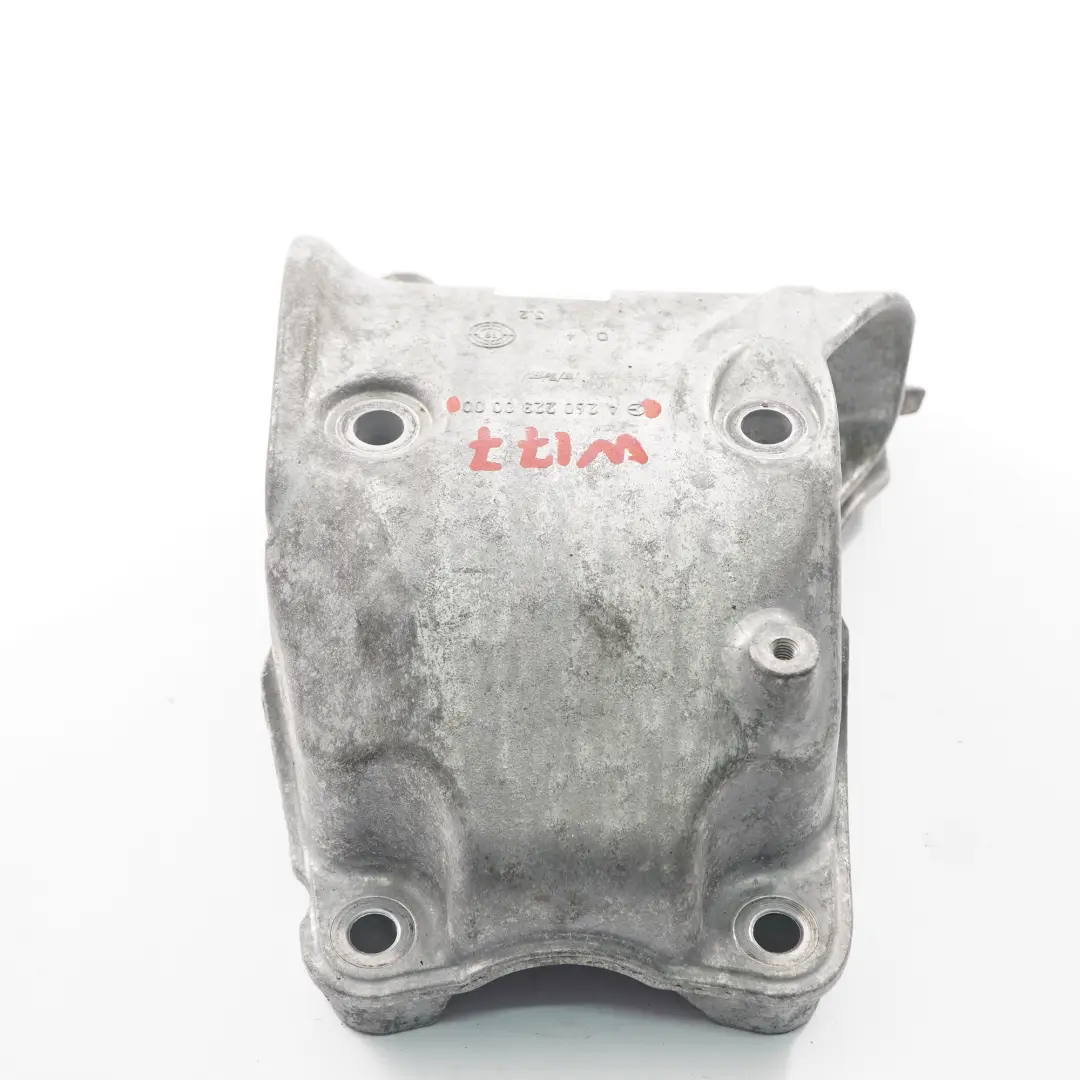 M260 Supporto supporto albero motore per Mercedes W177 W247 con numero di parte A2602230000 Mercedes W177 W247 M260 Supporto supporto albero motore - SKU A2602230000 - Numero di parte A2602230000