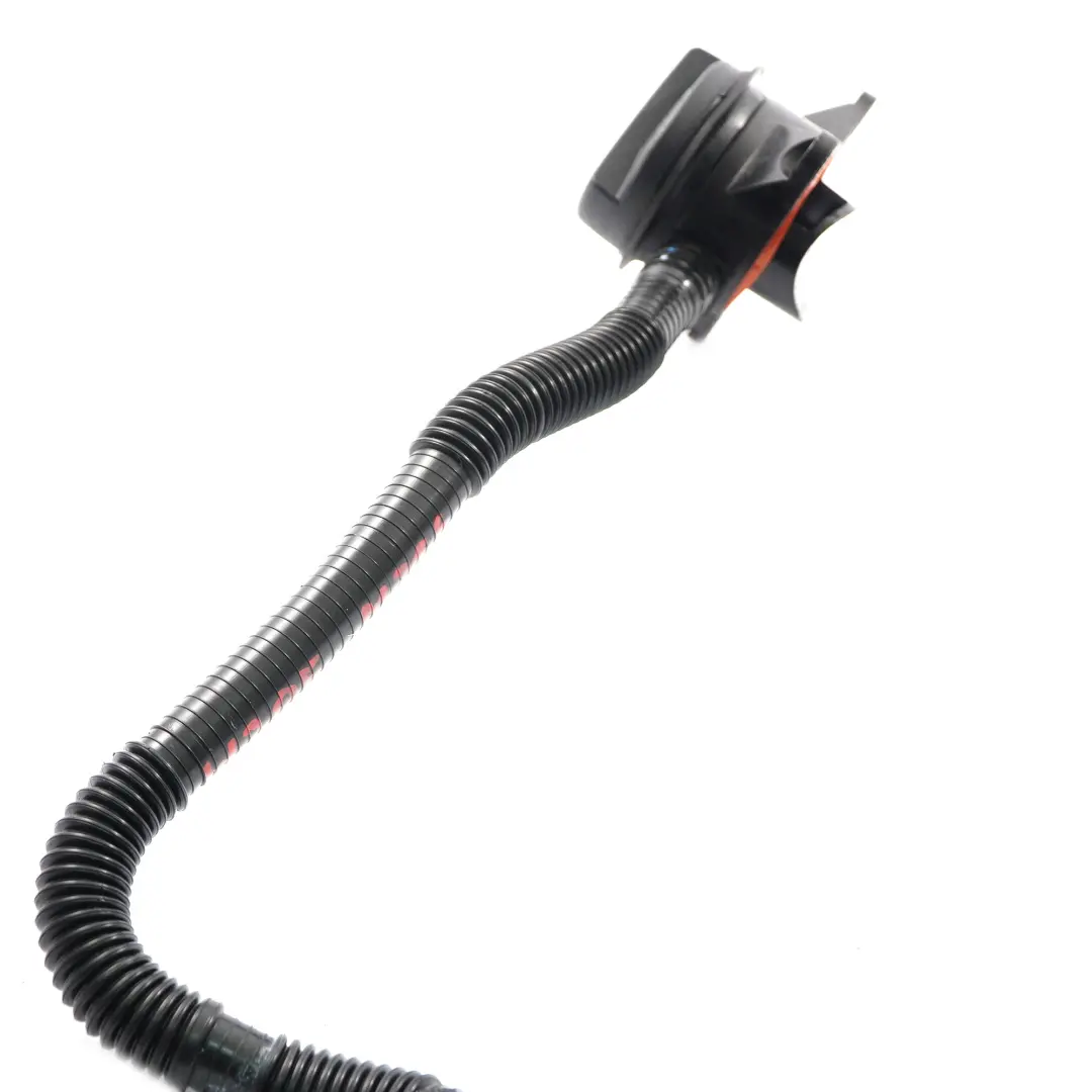 Cuello llenado aceite motor Tubo tubería Tapa para Mercedes C238 con número de pieza A2640181800 Mercedes C238 Cuello llenado aceite motor Tubo tubería Tapa - SKU A2640181800 - Número de pieza A2640181800