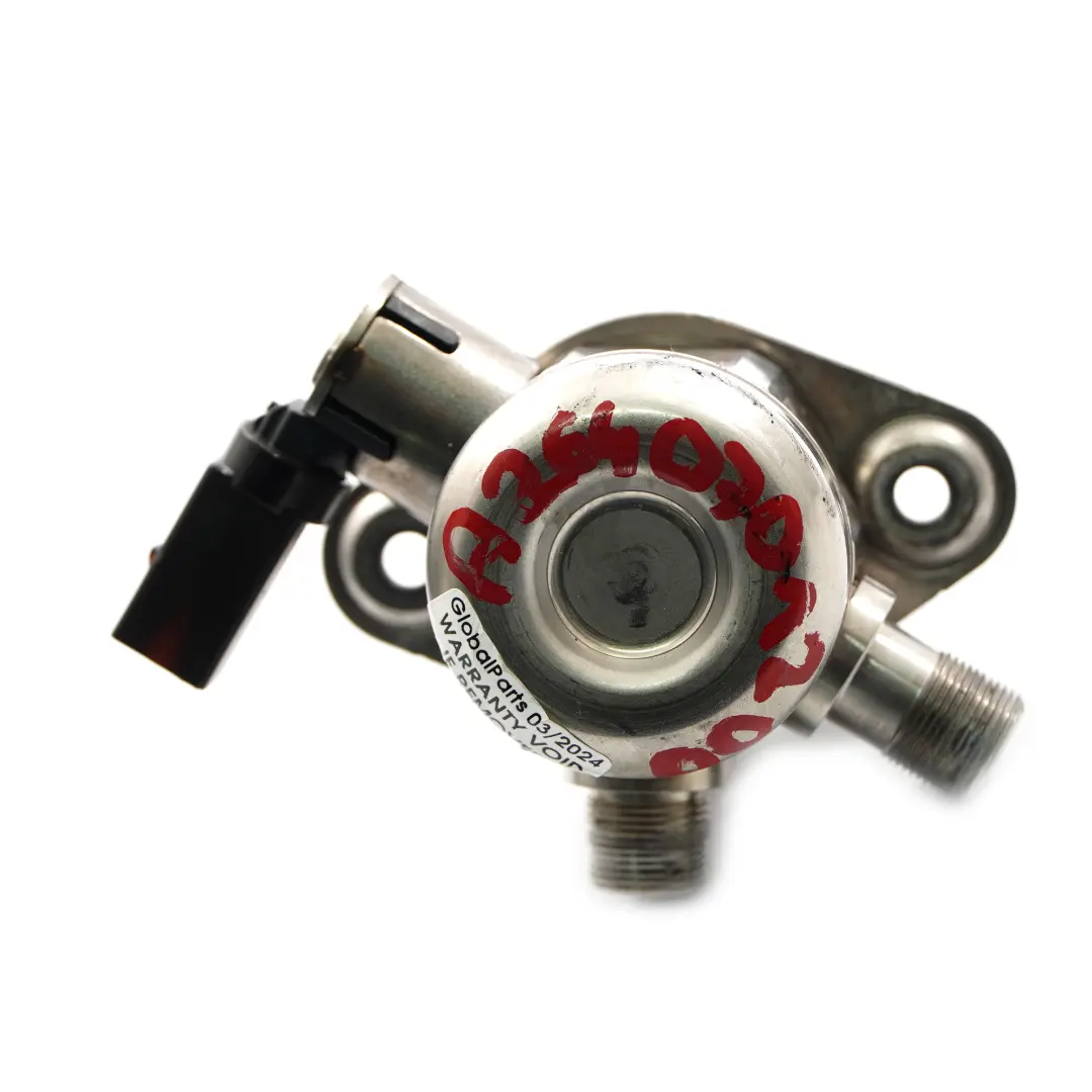 M264 Pompa benzina iniezione alta pressione per Mercedes W205 con numero di parte A2640700000 Mercedes W205 M264 Pompa benzina iniezione alta pressione - SKU A2640700000 - Numero di parte A2640700000