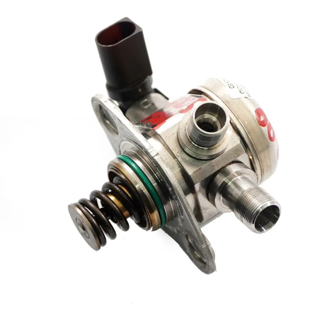 M264 Pompe à essence Injection Haute Pression pour Mercedes W205 à propos du numéro de pièce A2640700000 Mercedes W205 M264 Pompe à essence Injection Haute Pression - SKU A2640700000 - Numéro de pièce A2640700000