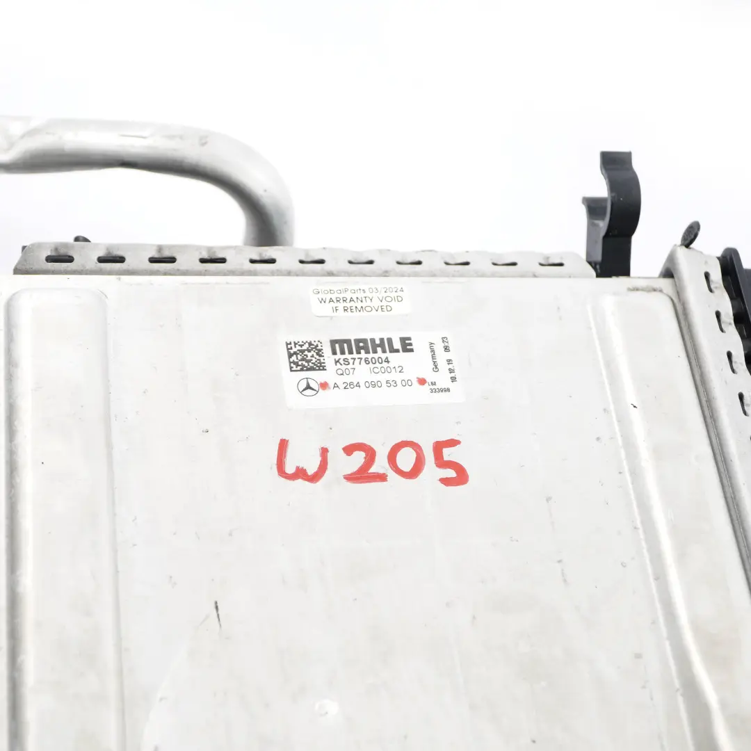 Lade luft kühler Mercedes W205 W213 C238 M264 Ladeluft Kühler für mit Teilenummer A2640905300 Lade luft kühler Mercedes W205 W213 C238 M264 Ladeluft Kühler - SKU A2640905300 - Teilenummer A2640905300