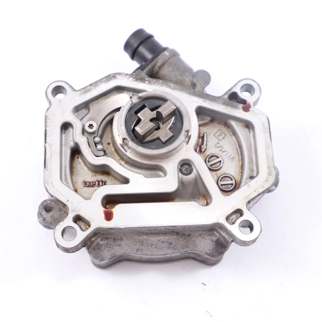 M260 Petrol Vacuum Pump to Mercedes W177 V177 with Part number A2641800000 Mercedes W177 V177 M260 Petrol Vacuum Pump - SKU A2641800000 - Part number A2641800000