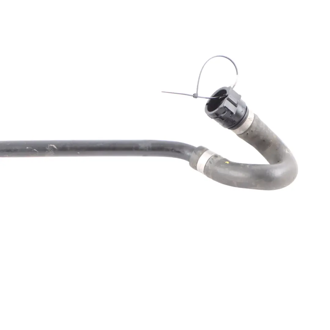 Tuyau Eau Refroidissement M264 Essence pour Mercedes C205 à propos du numéro de pièce A2642001901 Mercedes C205 Tuyau Eau Refroidissement M264 Essence - SKU A2642001901 - Numéro de pièce A2642001901