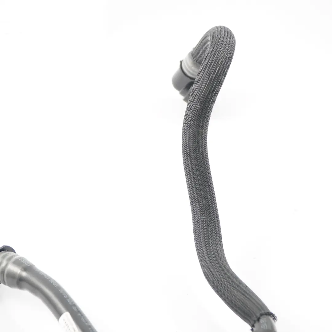 Oil Pipe Mercedes W205 W213 Feed Line Cooler Coolant M264 Petrol to with Part number A2642002201 Oil Pipe Mercedes W205 W213 Feed Line Cooler Coolant M264 Petrol - SKU A2642002201 - Part number A2642002201