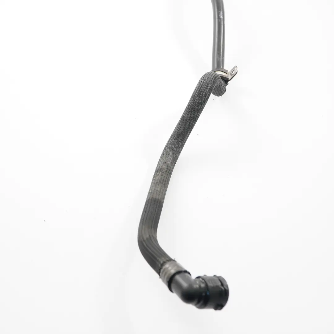 Wąż Przewód Płynu Chłodniczego Wody Powrotny do Mercedes W205 W213 o numerze A2642002501 Mercedes W205 W213 Wąż Przewód Płynu Chłodniczego Wody Powrotny - SKU A2642002501 - Numer Części A2642002501