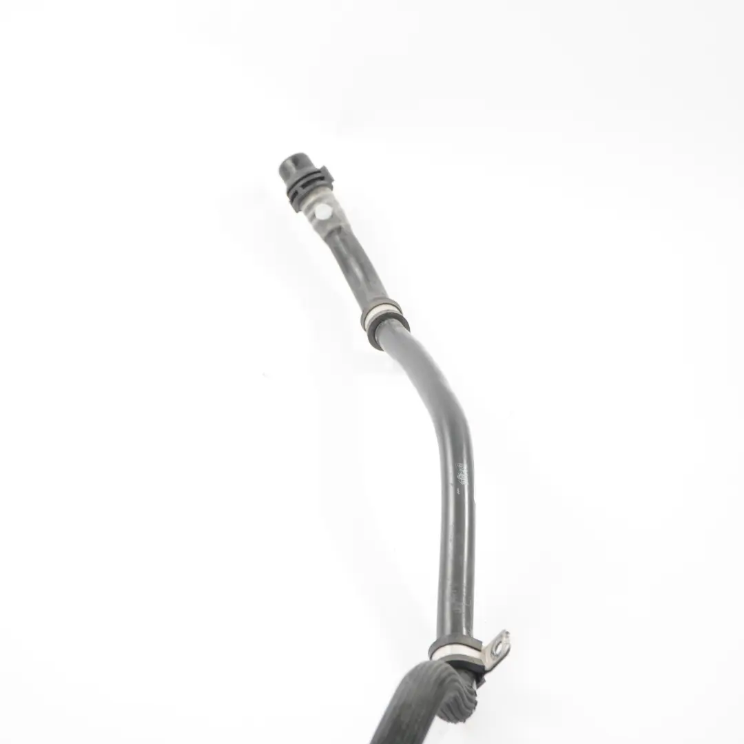 Tuyau d'eau Mercedes W205 W213 Conduite liquide refroidissement pour à propos du numéro de pièce A2642002501 Tuyau d'eau Mercedes W205 W213 Conduite liquide refroidissement - SKU A2642002501 - Numéro de pièce A2642002501