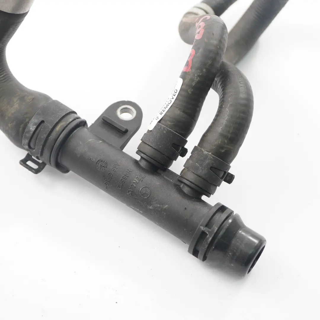 Mercedes W205 Wasser-Kühlmittel-Leitung Kühler Kühlung Benzin - SKU A2642007800 - Teilenummer A2642007800