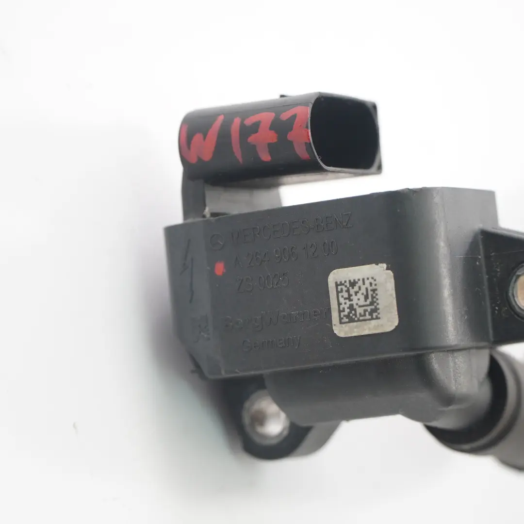M264 M260 Bobine D'Allumage Pour Moteur Essence pour Mercedes W177 à propos du numéro de pièce A2649061200 Mercedes W177 M264 M260 Bobine D'Allumage Pour Moteur Essence - SKU A2649061200 - Numéro de pièce A2649061200