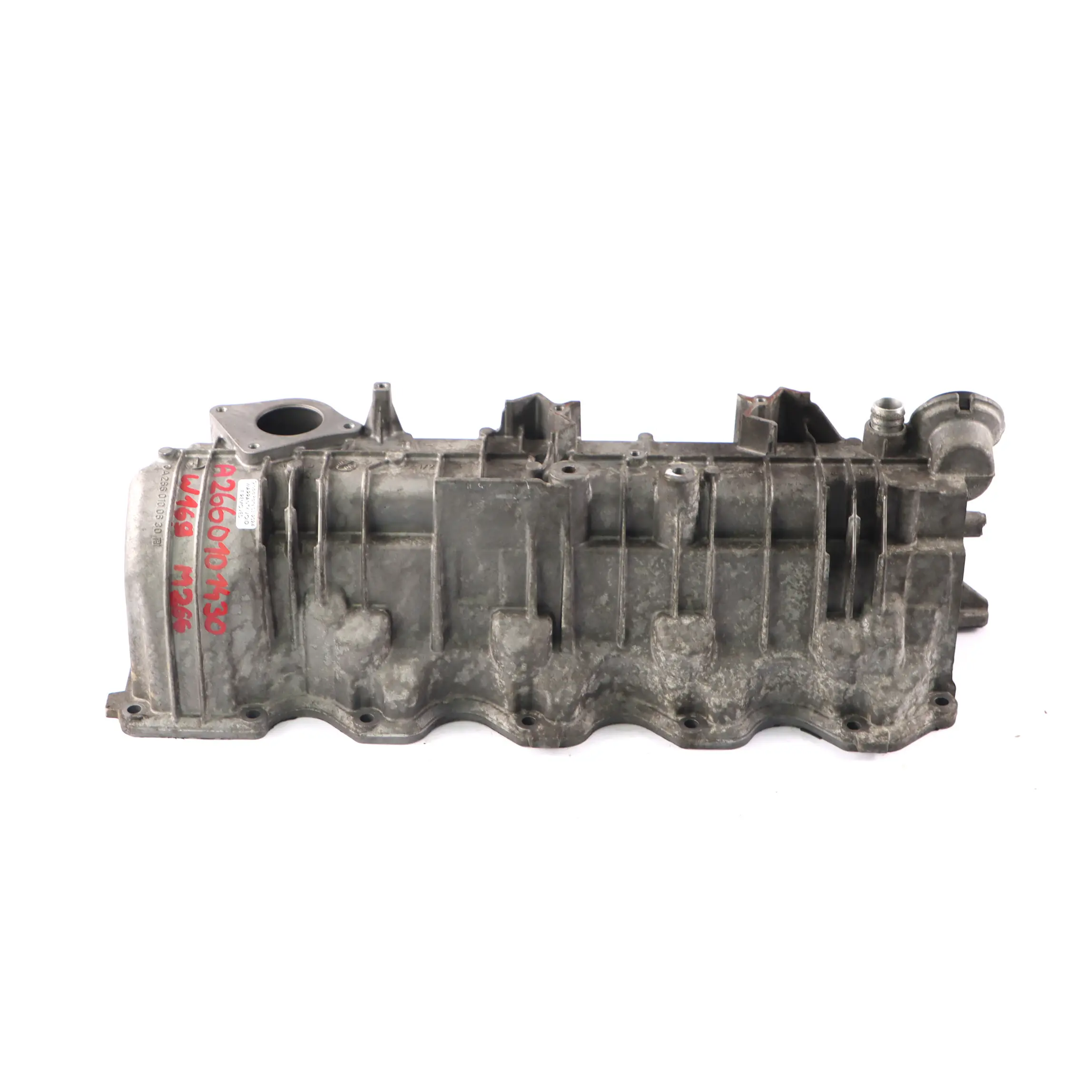 Mercedes W169 Petrol M266 Couvercle soupape de la culasse du moteur A2660100630