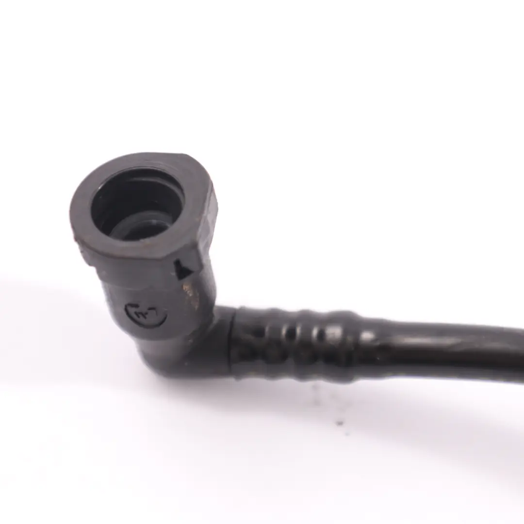 Tuyau d'évent Mercedes W169 W245 M266 Tuyau d'évent de culasse pour à propos du numéro de pièce A2660180312 Tuyau d'évent Mercedes W169 W245 M266 Tuyau d'évent de culasse - SKU A2660180312 - Numéro de pièce A2660180312