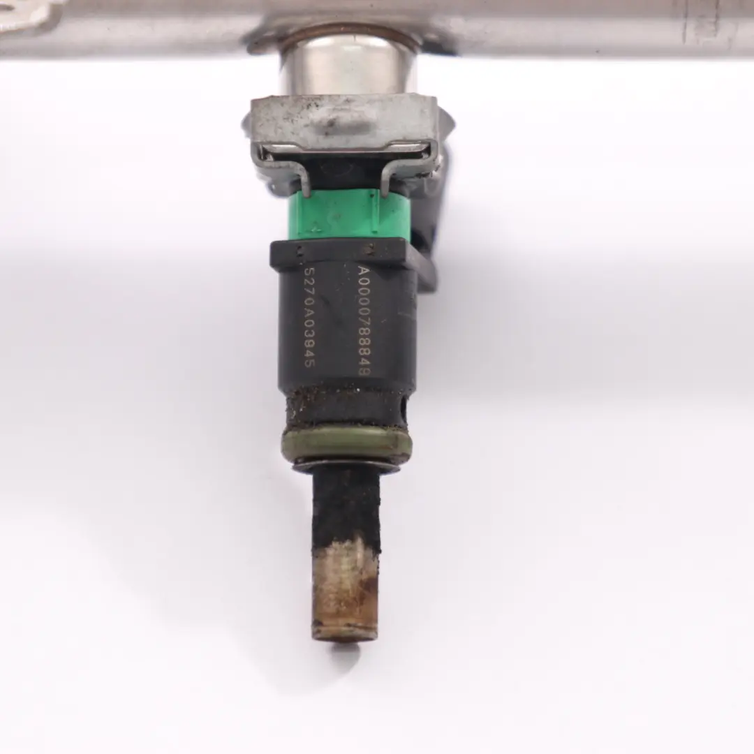 M266 Tubo Iniettore Iniezione Carburante A2660700695 per Mercedes W169 W245 con numero di parte A2660700995 Mercedes W169 W245 M266 Tubo Iniettore Iniezione Carburante A2660700695 - SKU A2660700995 - Numero di parte A2660700995