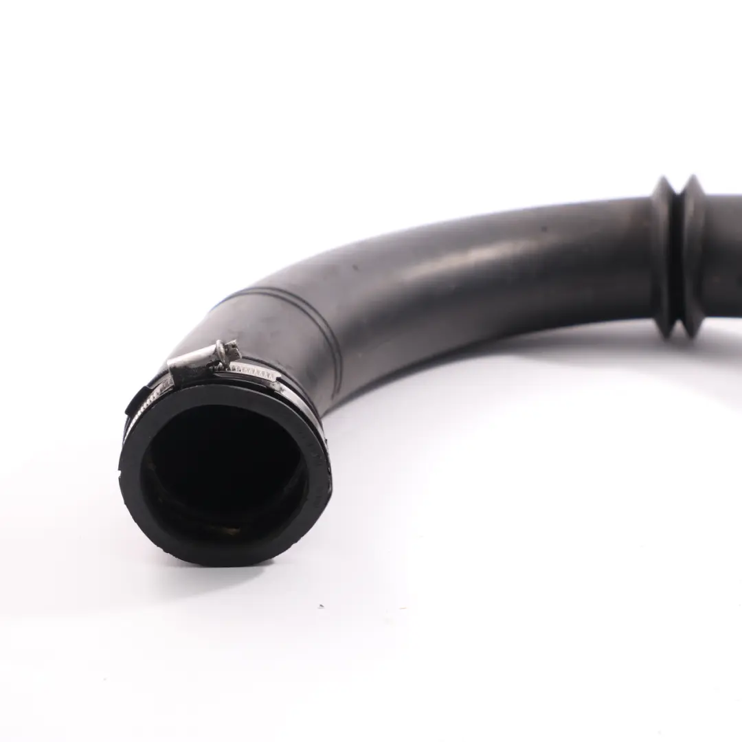 Intake Pipe Mercedes W169 W245 M266 Intercooler Hose Tube to Air with Part number A2660980189 Air Intake Pipe Mercedes W169 W245 M266 Intercooler Hose Tube - SKU A2660980189 - Part number A2660980189