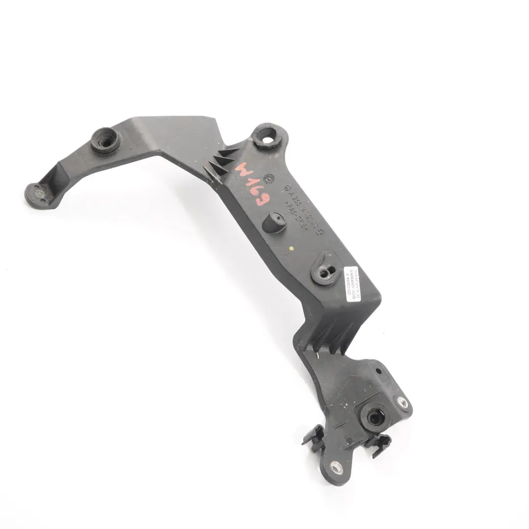 M266 Ansaugkrümmer Halterung Halterung Abdeckung für Mercedes W169 mit Teilenummer A2661410140 Mercedes W169 M266 Ansaugkrümmer Halterung Halterung Abdeckung - SKU A2661410140 - Teilenummer A2661410140