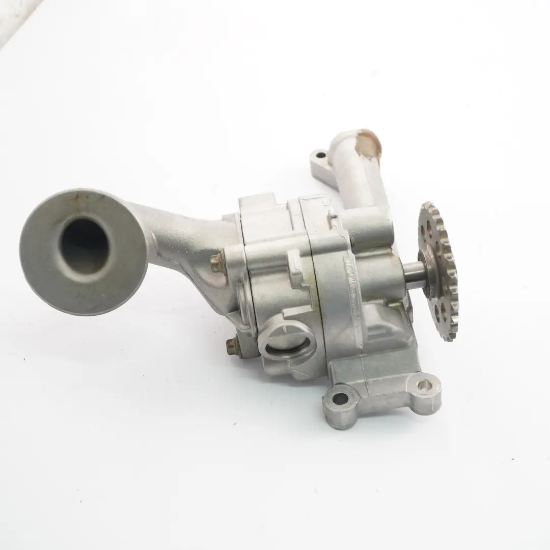 Pompa olio motore M266 Unità lubrificazione A2661800351 per Mercedes W169 W245 con numero di parte A2661801201 Mercedes W169 W245 Pompa olio motore M266 Unità lubrificazione A2661800351 - SKU A2661801201 - Numero di parte A2661801201