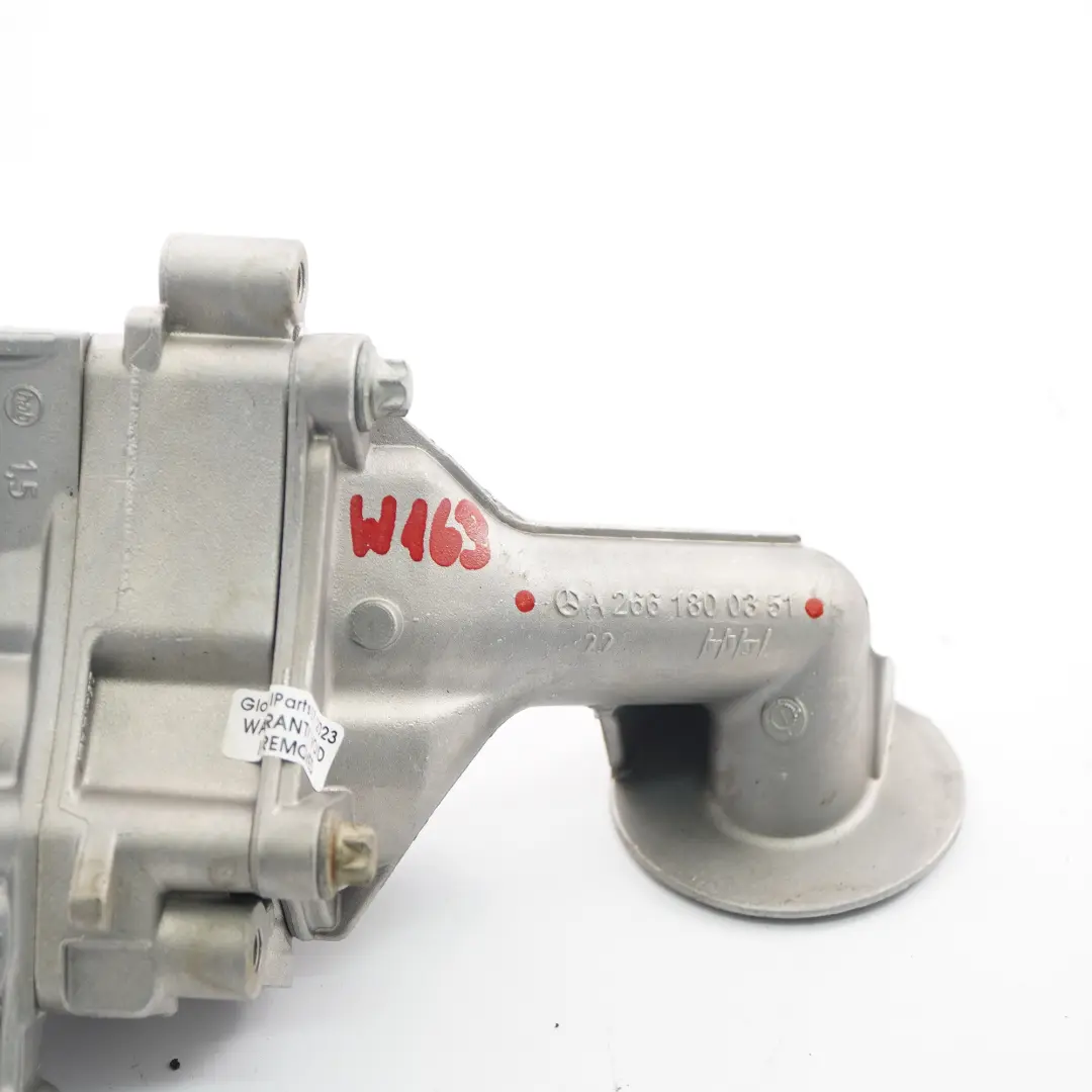 Pompa olio motore M266 Unità lubrificazione A2661800351 per Mercedes W169 W245 con numero di parte A2661801201 Mercedes W169 W245 Pompa olio motore M266 Unità lubrificazione A2661800351 - SKU A2661801201 - Numero di parte A2661801201