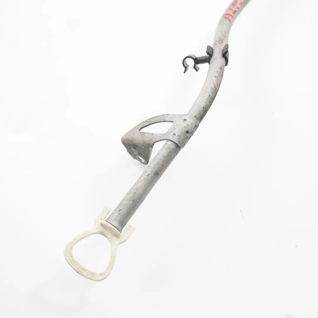 M270 Bagnet Miarka Oleju do Mercedes W176 W246 o numerze A2700104602 Mercedes W176 W246 M270 Bagnet Miarka Oleju - SKU A2700104602 - Numer Części A2700104602